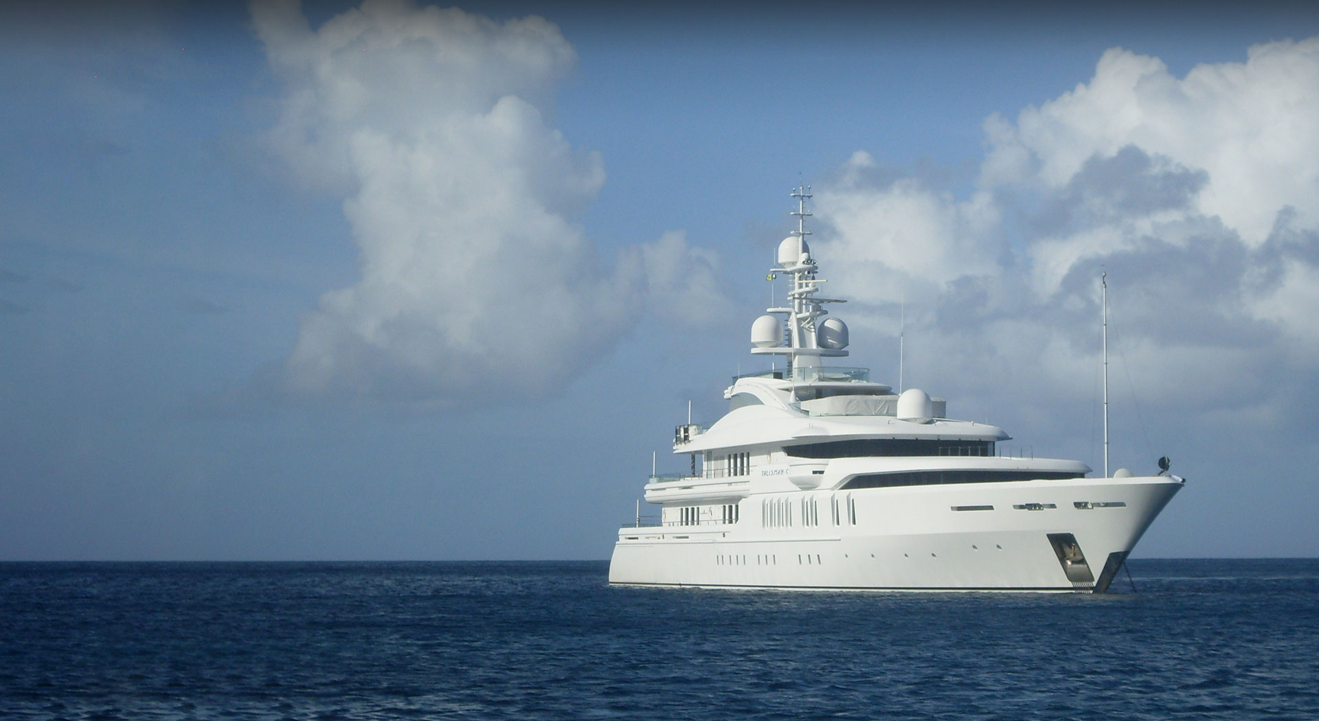 Strive to provide customers with professional services